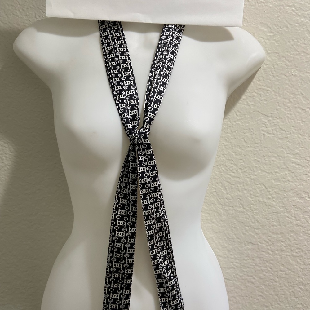 Bebe Signature Logo Satin Ribbon - Picture 2 of 2